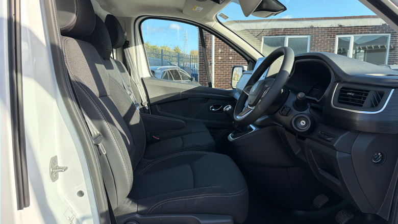 Renault Trafic Lwb Diesel LL30 Blue dCi 150 Extra [Safety] Van